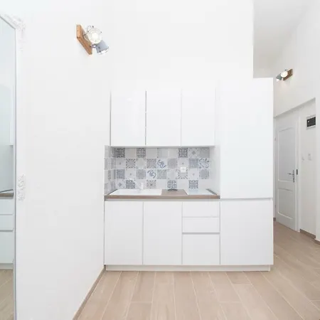 Stella Anna Apartment
