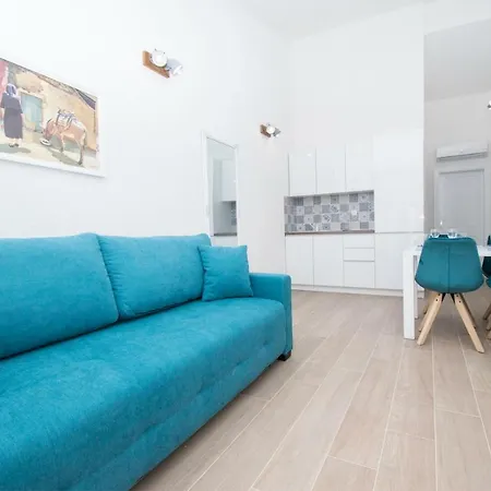Stella Anna Apartment