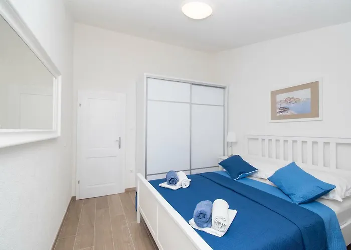 Апартаменты Stella Anna